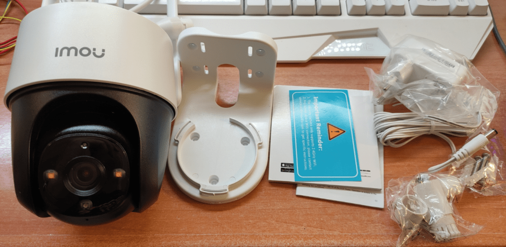 Imou Cruiser Outdoor Pan and Tilt Night Vision Camera