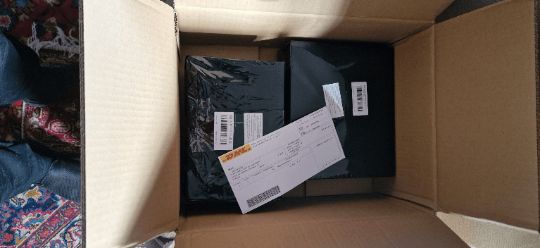 Boxing for Reolink Argus track camera and solar panel