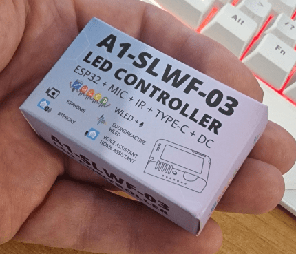A1-SLWF-03 RGBW controller