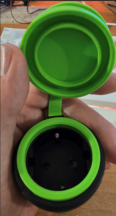 A6T and A6Z water-resistant plugs