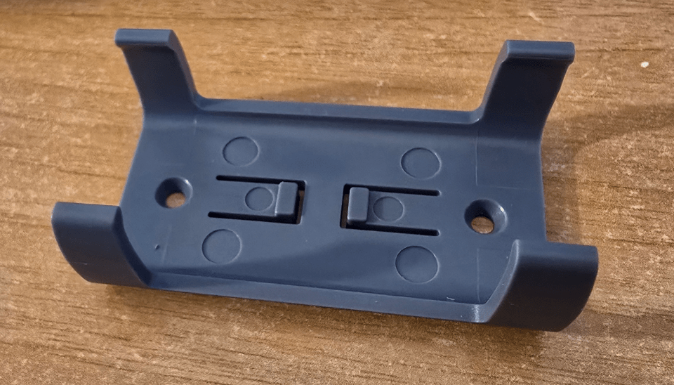 Sonoff Dongle Max mounting bracket