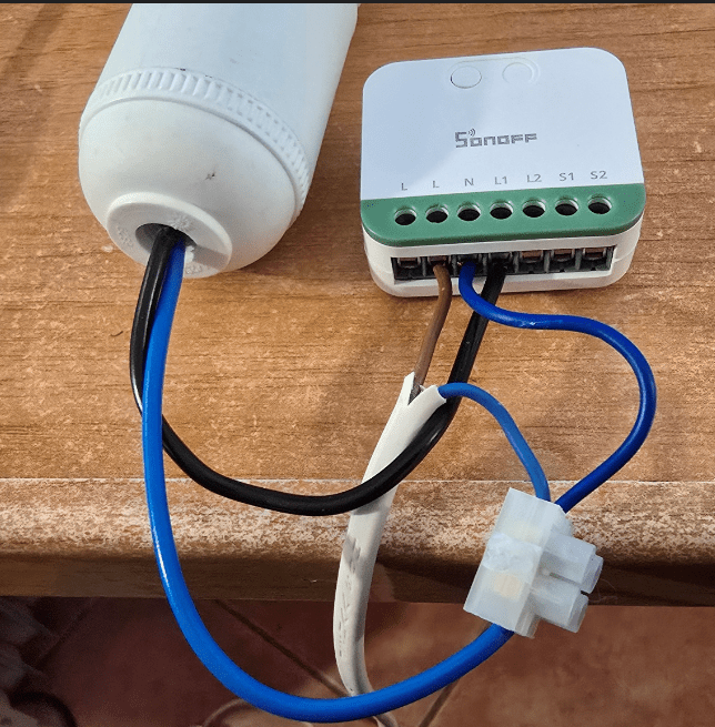 Sonoff Mini-Duo (WiFi) - (note wiring in this image is correct)